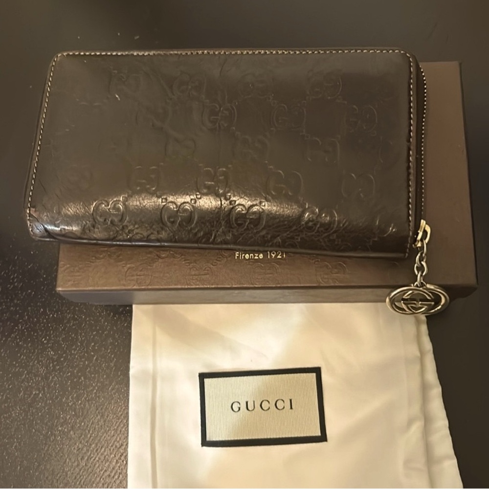 Gucci Brown Leather Wallet - Picture 2 of 11